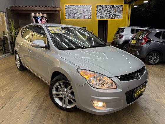 HYUNDAI I30 2.0 MPI 16V GASOLINA 4P AUTOMÁTICO HYUNDAI I30 2.0 MPI 16V GASOLINA 4P AUTOMÁTICO